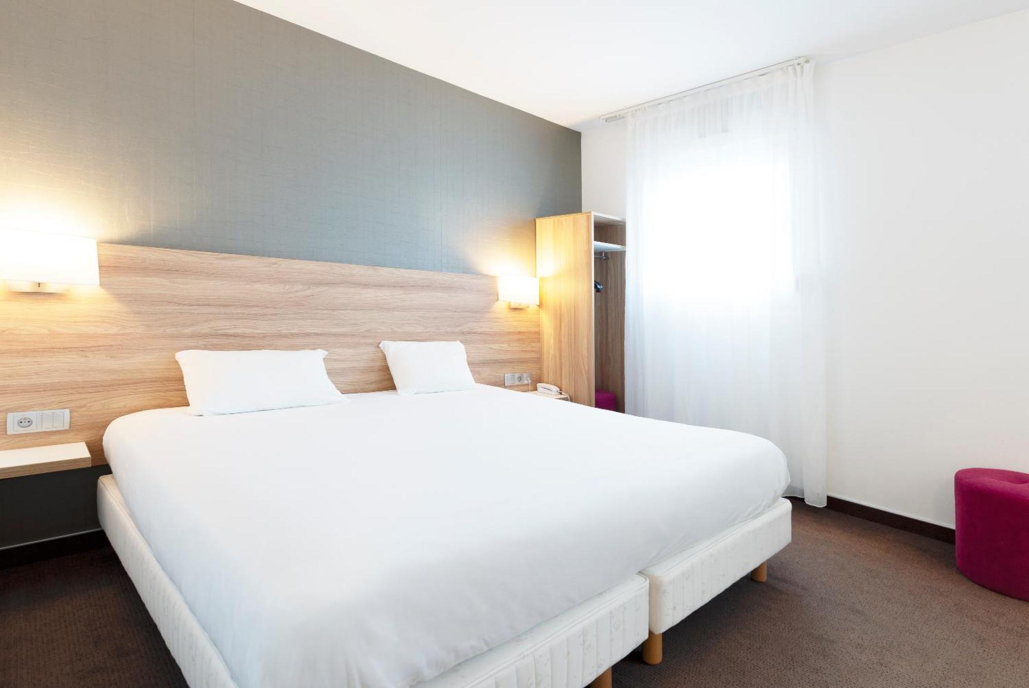 Campanile Metz Nord - Talange Hotel Eksteriør billede
