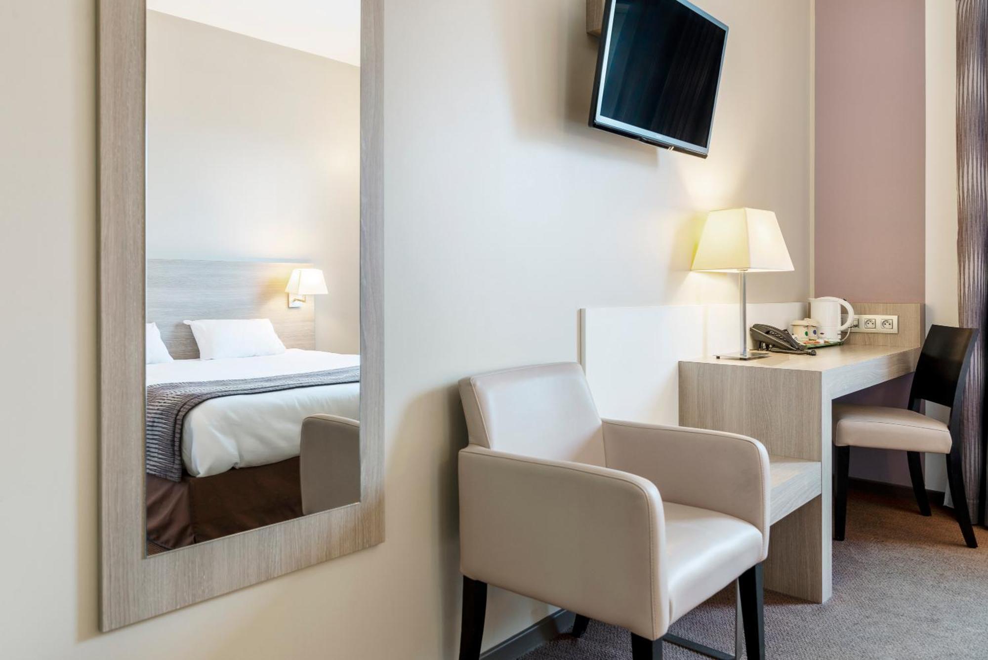 Campanile Metz Nord - Talange Hotel Eksteriør billede