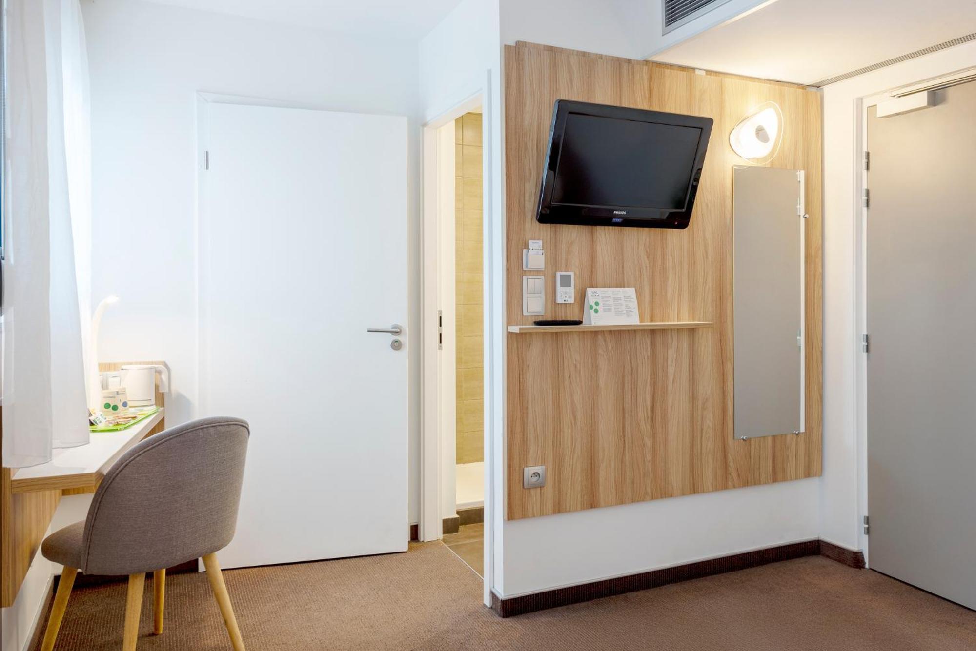 Campanile Metz Nord - Talange Hotel Eksteriør billede